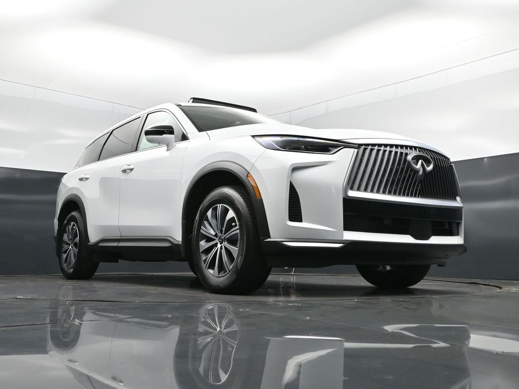 Certified Used 2026 White INFINITI PURE image 45