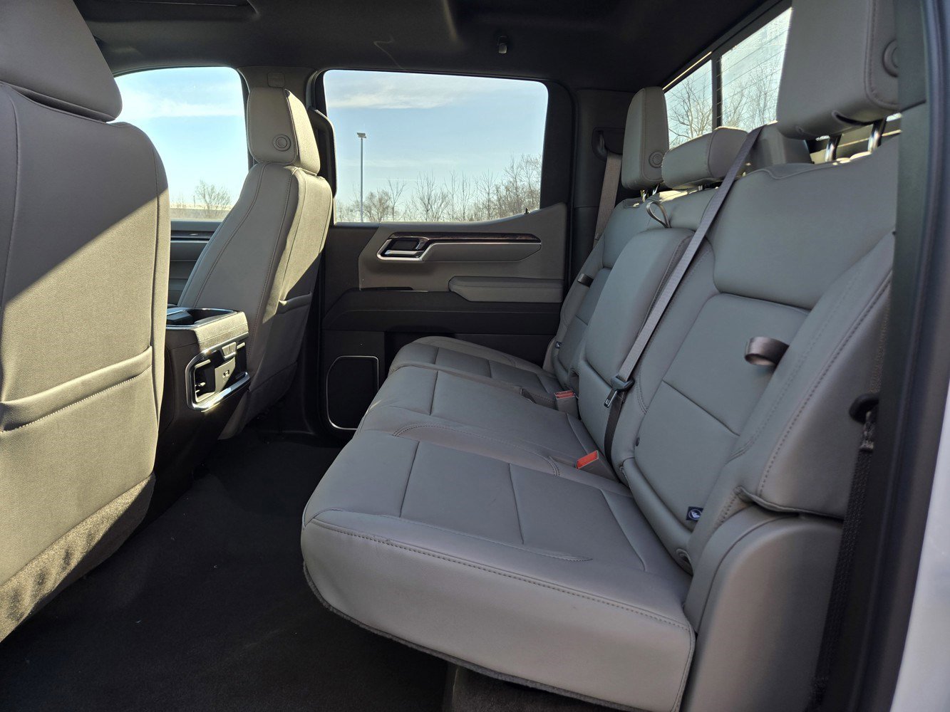 2026 Chevrolet Silverado 1500 LTZ - Photo 18