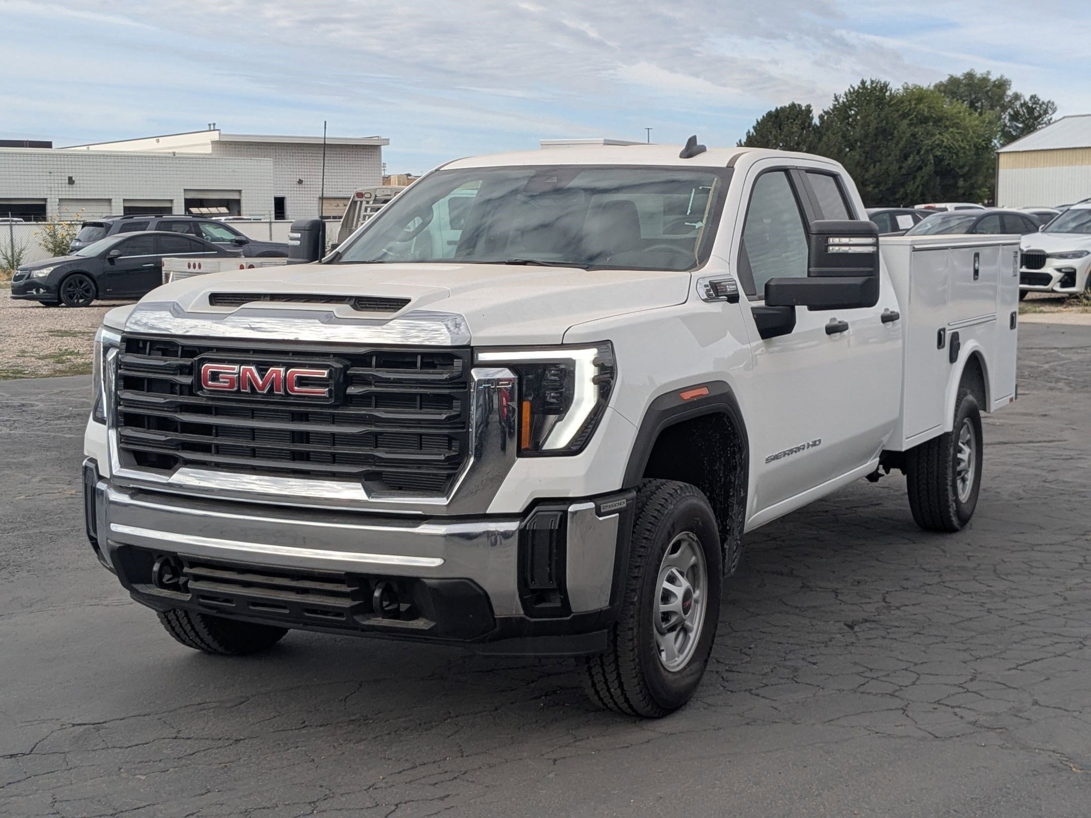 2025 GMC Sierra 2500HD Pro - Photo 8