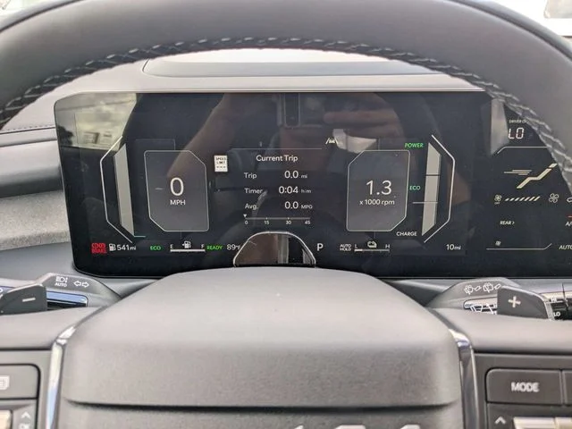 New 2027 Glacial White Pearl Kia SX image 27