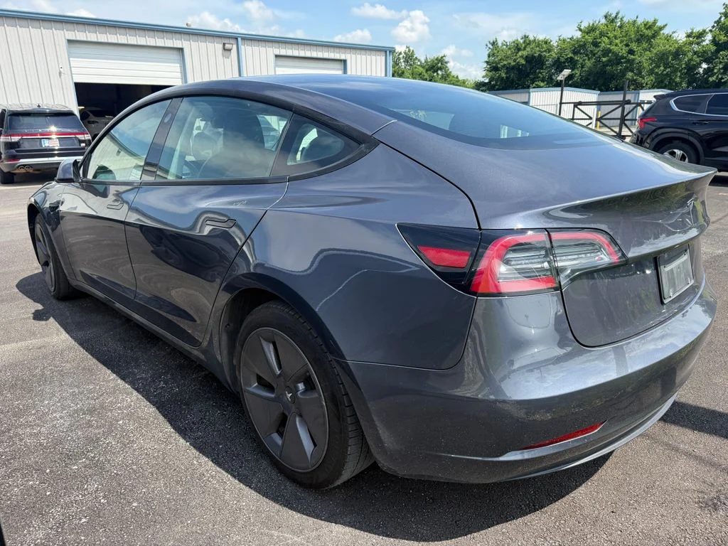Used 2023 Gray Tesla Base image 17