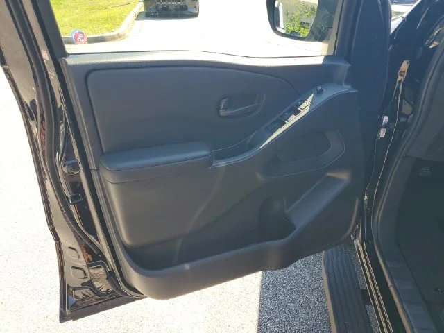 2026 Nissan Frontier SV - Photo 26