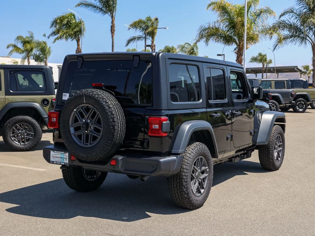 New 2026 Black Clear-Coat Exterior Paint Jeep Sport S image 9