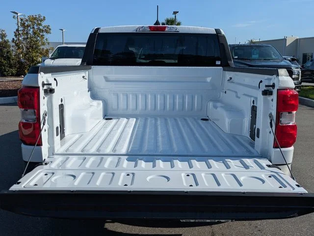 New 2026 Oxford White Ford XLT image 13