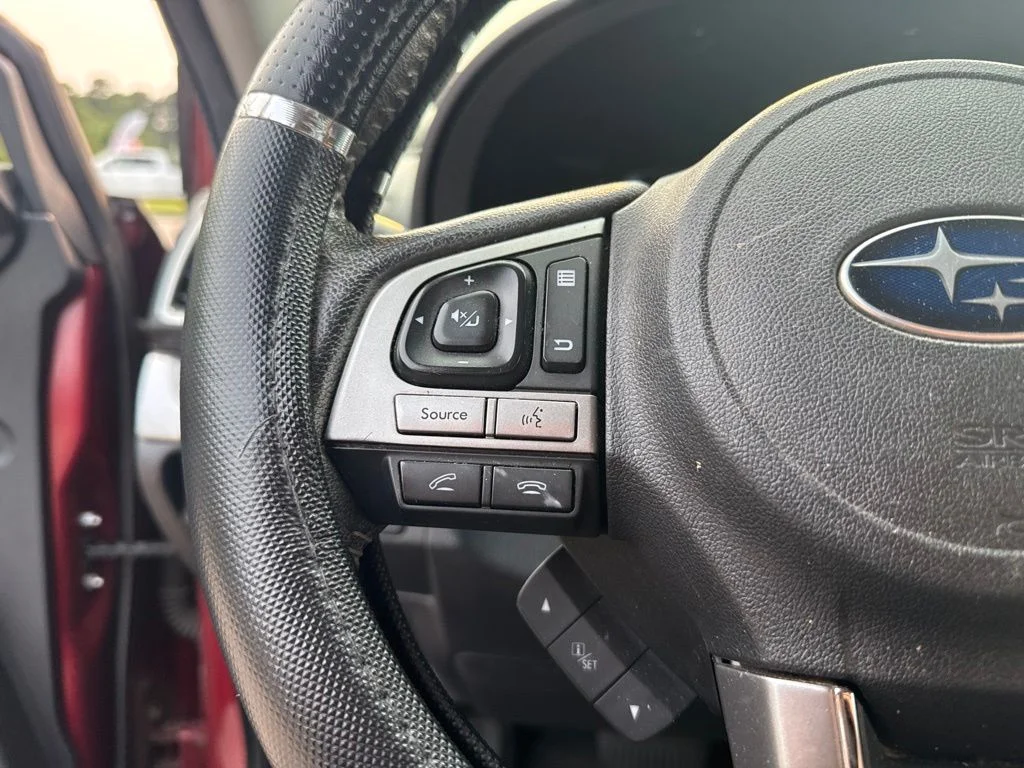Used 2017 Red Subaru 2.5i Touring image 9