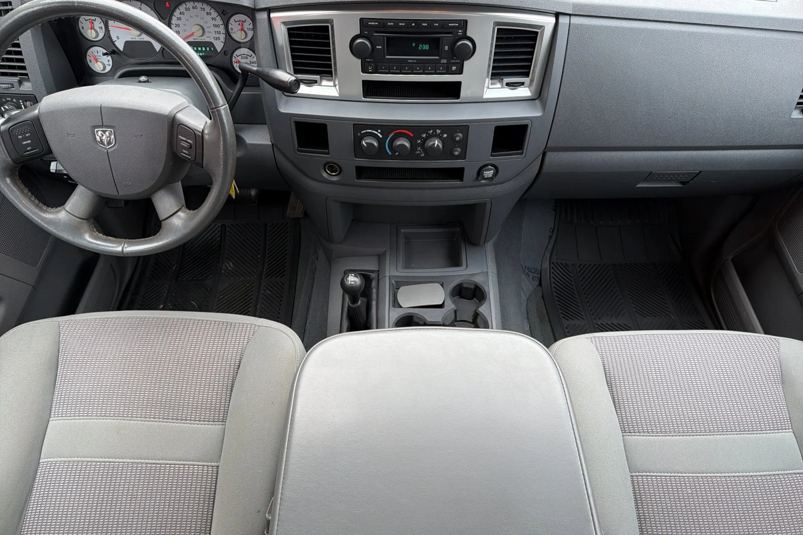 Used 2007  Dodge SLT image 11