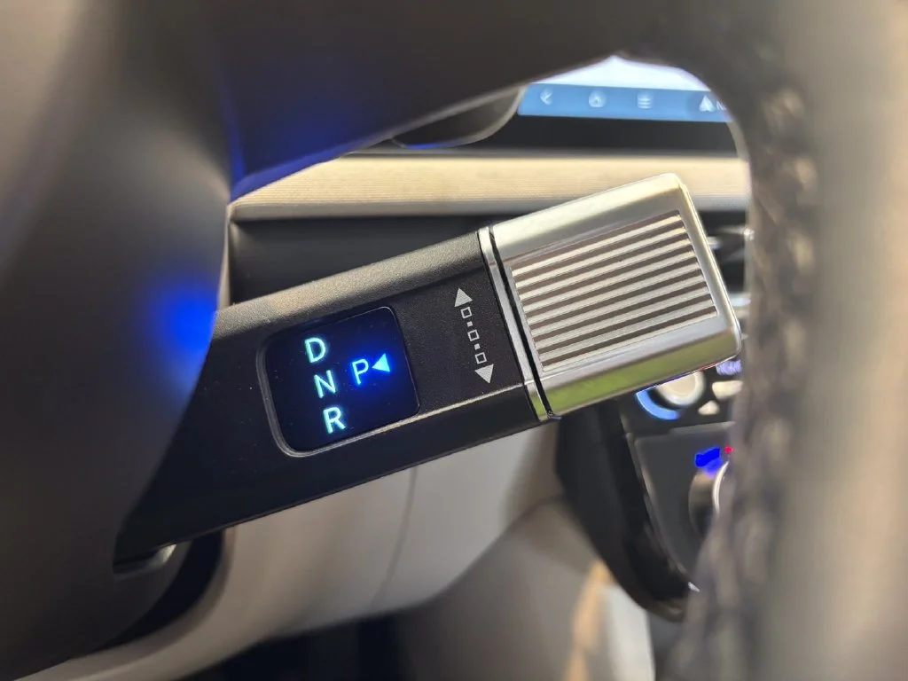 Used 2025 Gray Hyundai Limited image 23