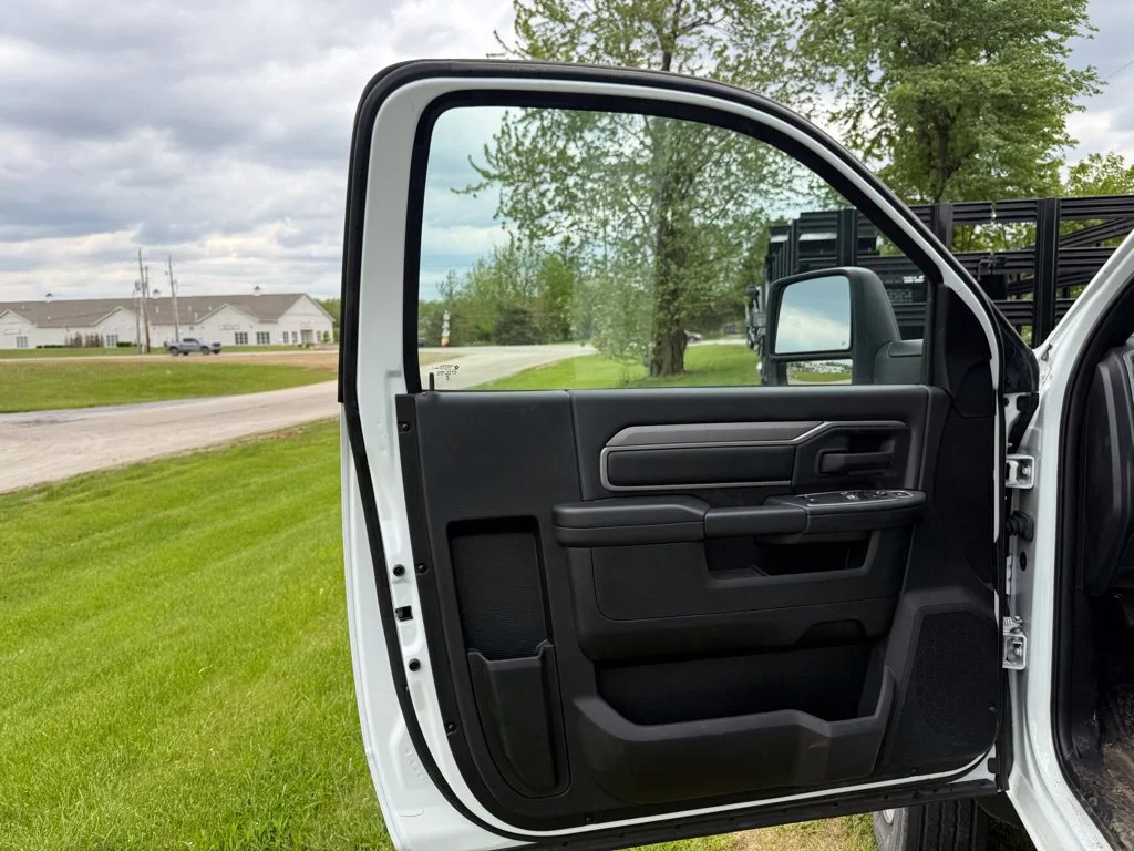 Used 2024 White Ram Tradesman image 14