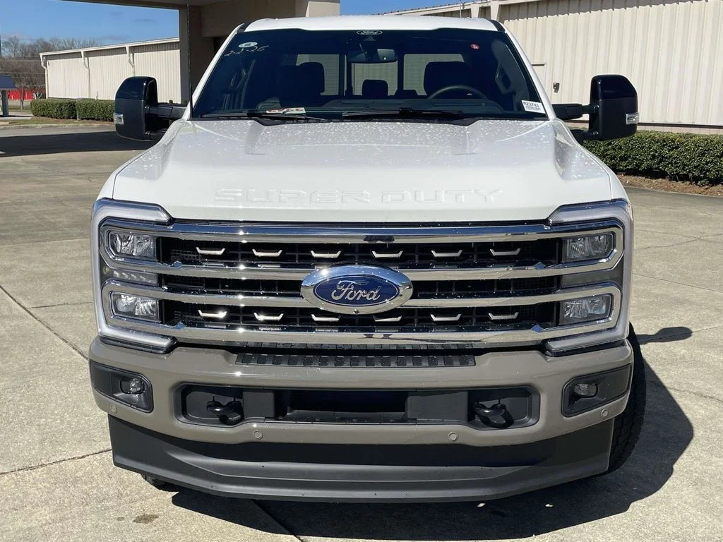 New 2026 Star White Metallic Tri-Coat Ford F-350® King Ranch® image 8
