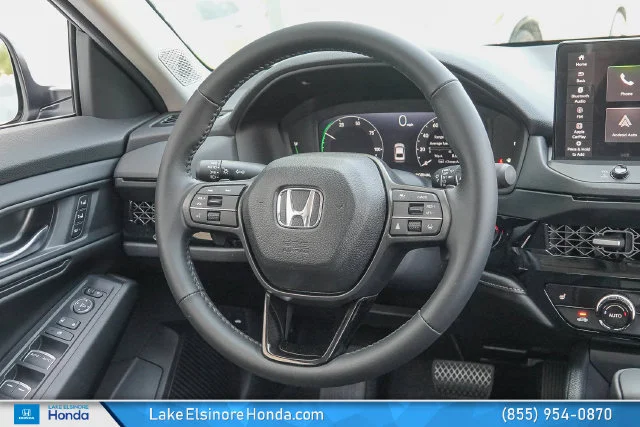 New 2026 Platinum White Pearl Honda EX-L Hybrid image 21
