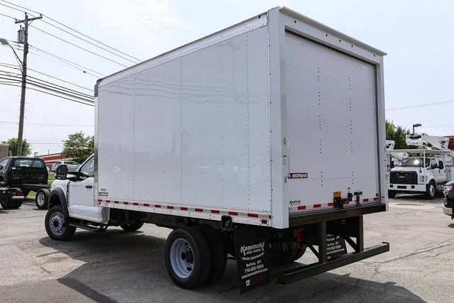 New 2025 Oxford White Ford XL image 8