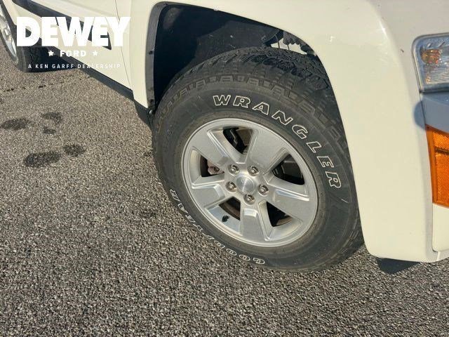 Used 2012 Bright White Jeep Sport image 15