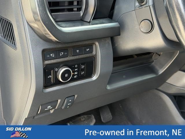 Used 2024 Star White Metallic Tri-Coat Ford LARIAT image 14