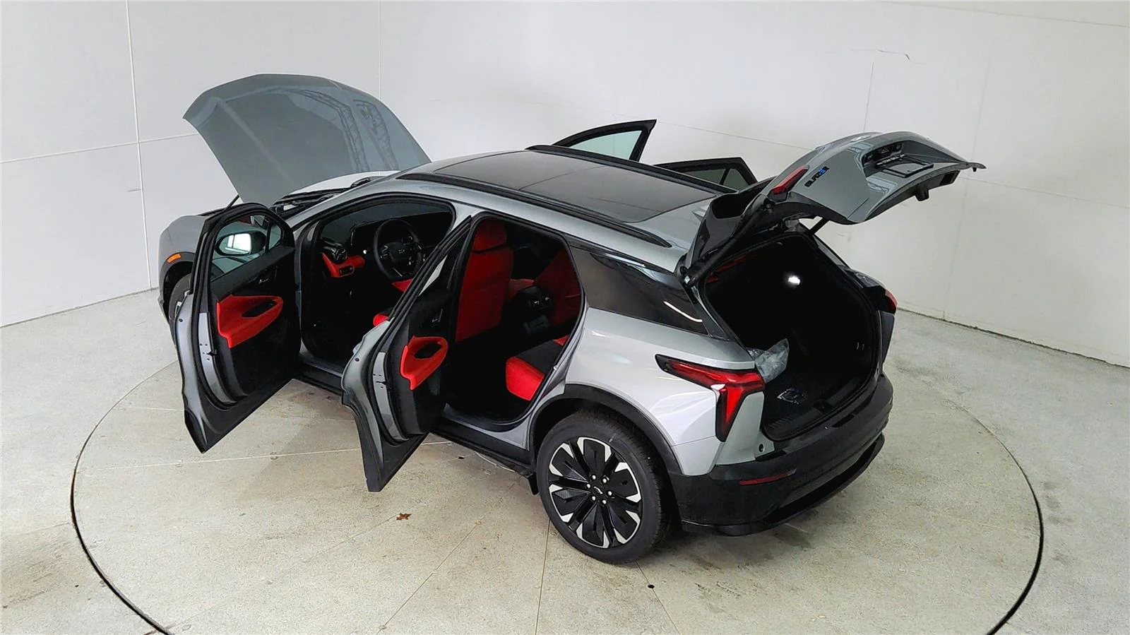 2025 Chevrolet Blazer EV RS - Photo 23