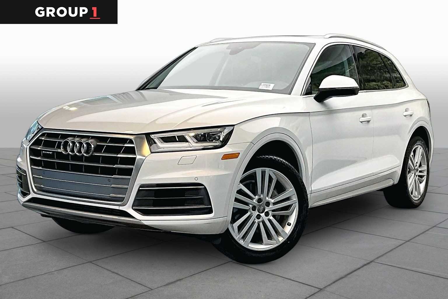 2020 Audi Q5 45 quattro S tronic Premium Plus's photo