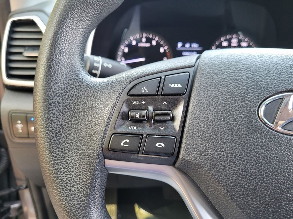 Used 2021 Gray Hyundai SEL image 22