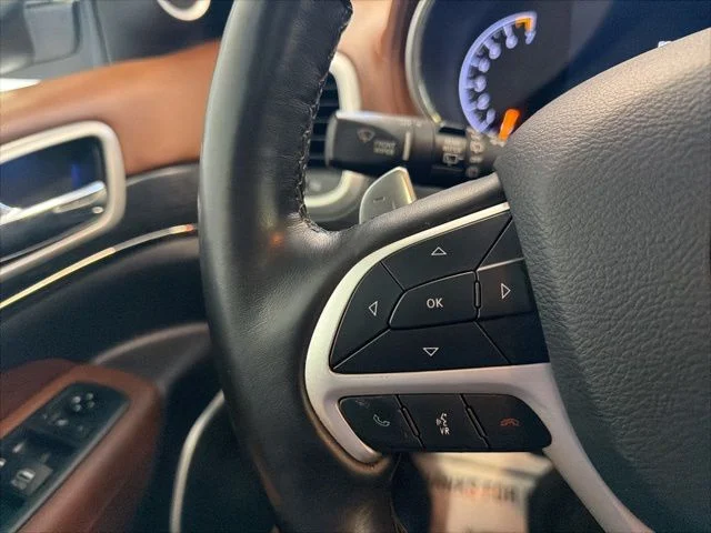 Used 2021 White Jeep Summit image 30