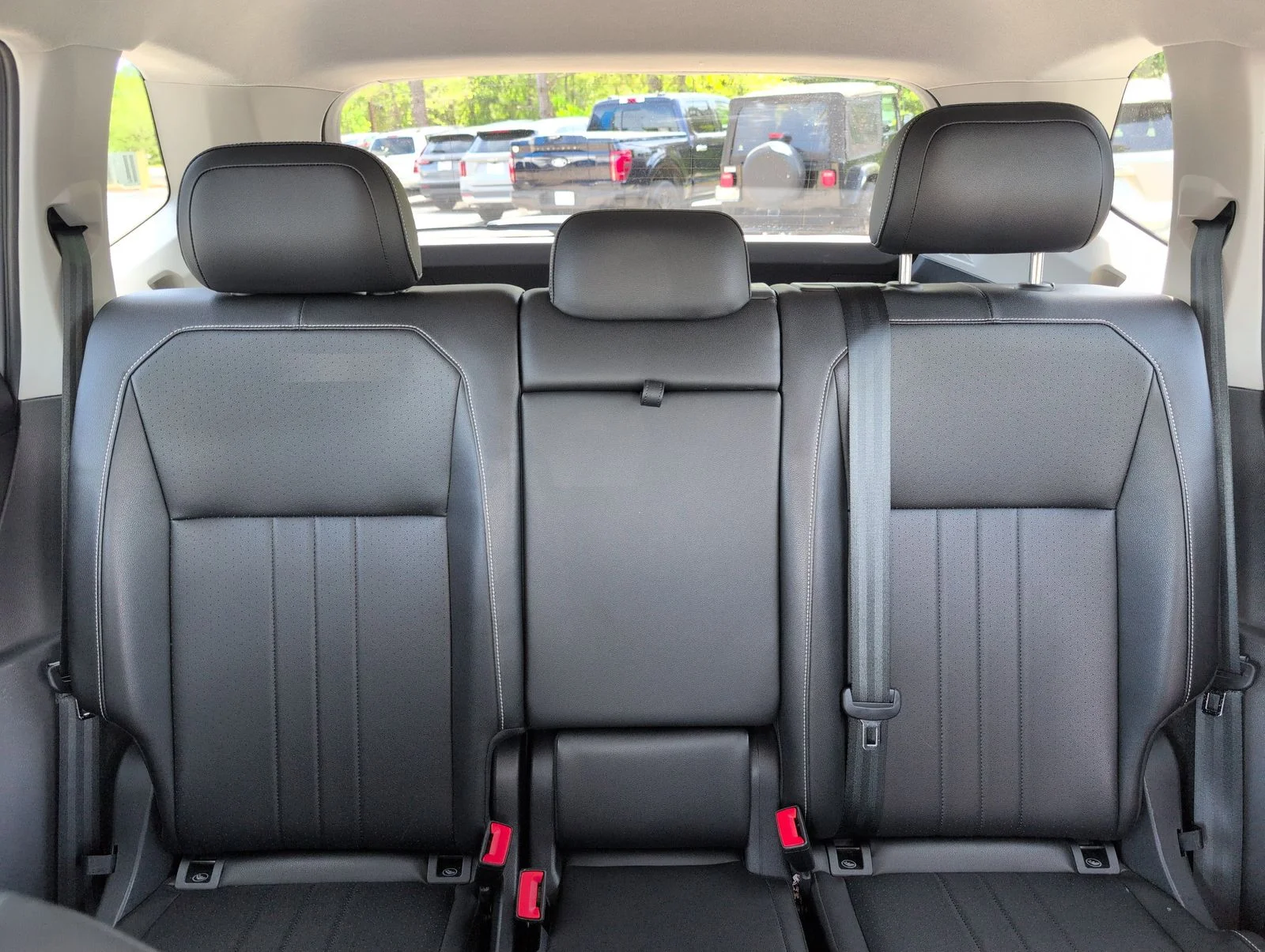 2024 Volkswagen Tiguan SE - Photo 27