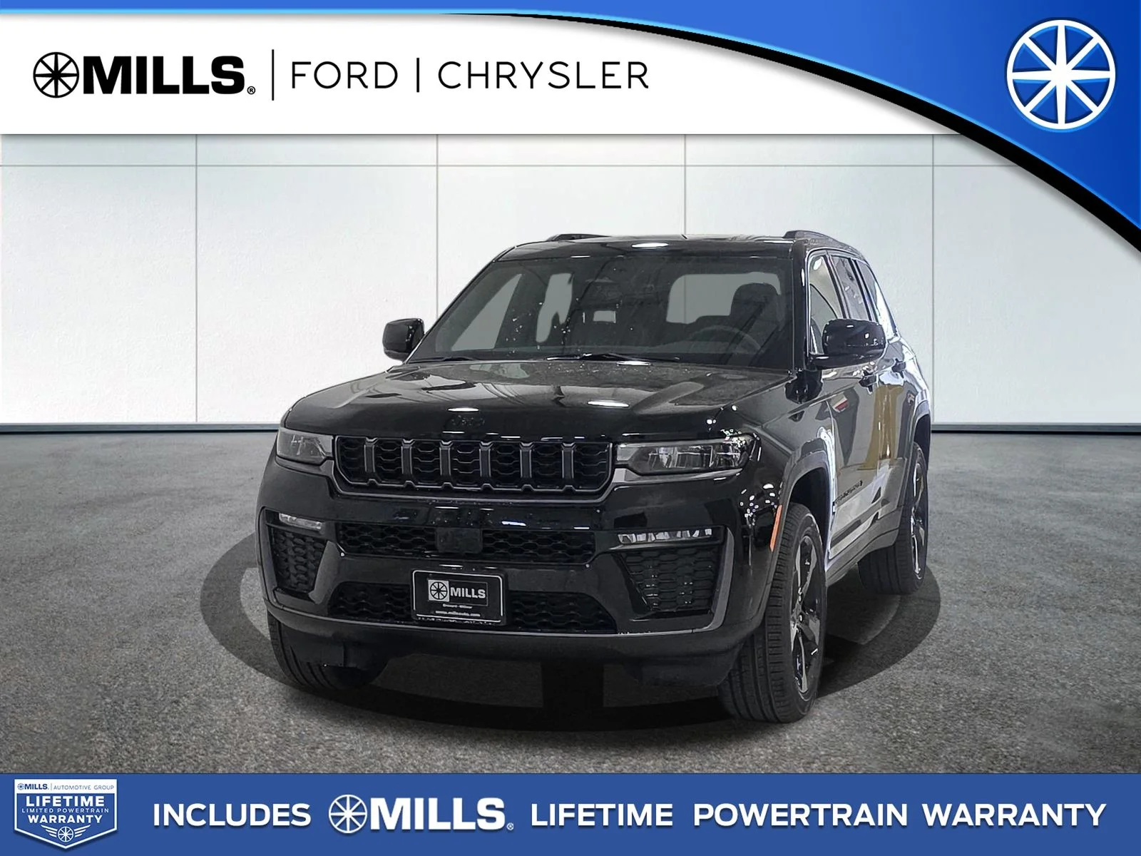 New 2026 Diamond Black Crystal Pearl-Coat Exterior Paint Jeep Limited image 1