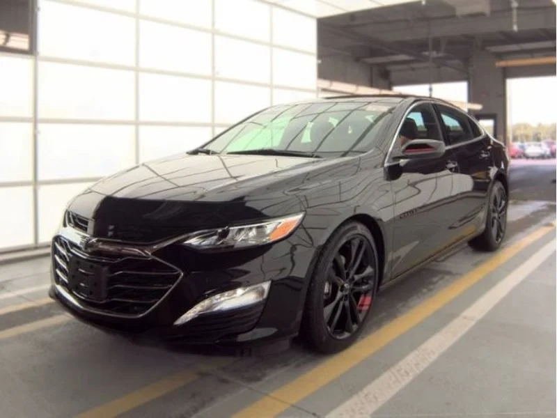 Used 2023 Mosaic Black Metallic Chevrolet LT image 1