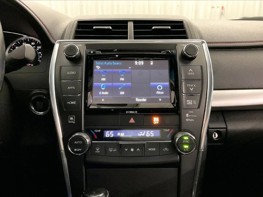 Used 2016 Blue Toyota XSE V6 image 35