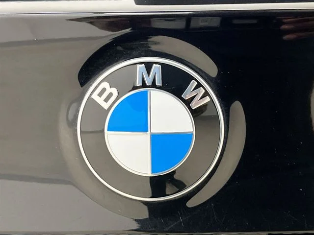 Used 2023 Black BMW xDrive30i image 41