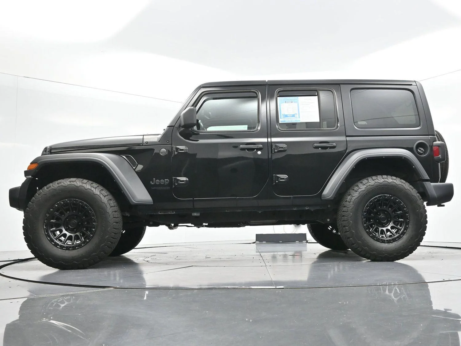 Used 2022 Black Clearcoat Jeep Unlimited Sport S image 38