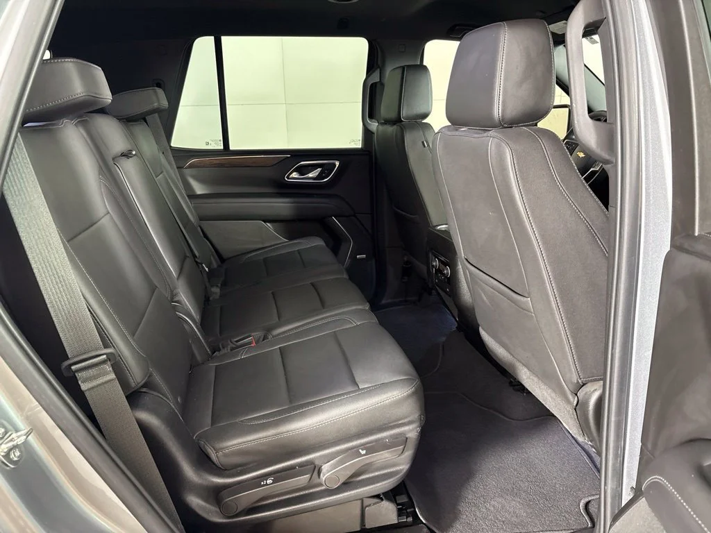 Used 2023 STERLING GRAY METALLIC Chevrolet LT image 24