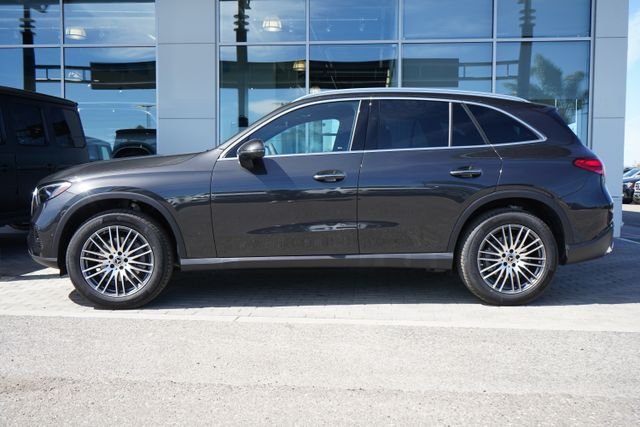 New 2026 Graphite Grey Metallic Mercedes-Benz GLC 300 image 4