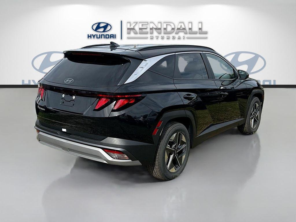 New 2026 Phantom Black Hyundai SEL FWD image 6