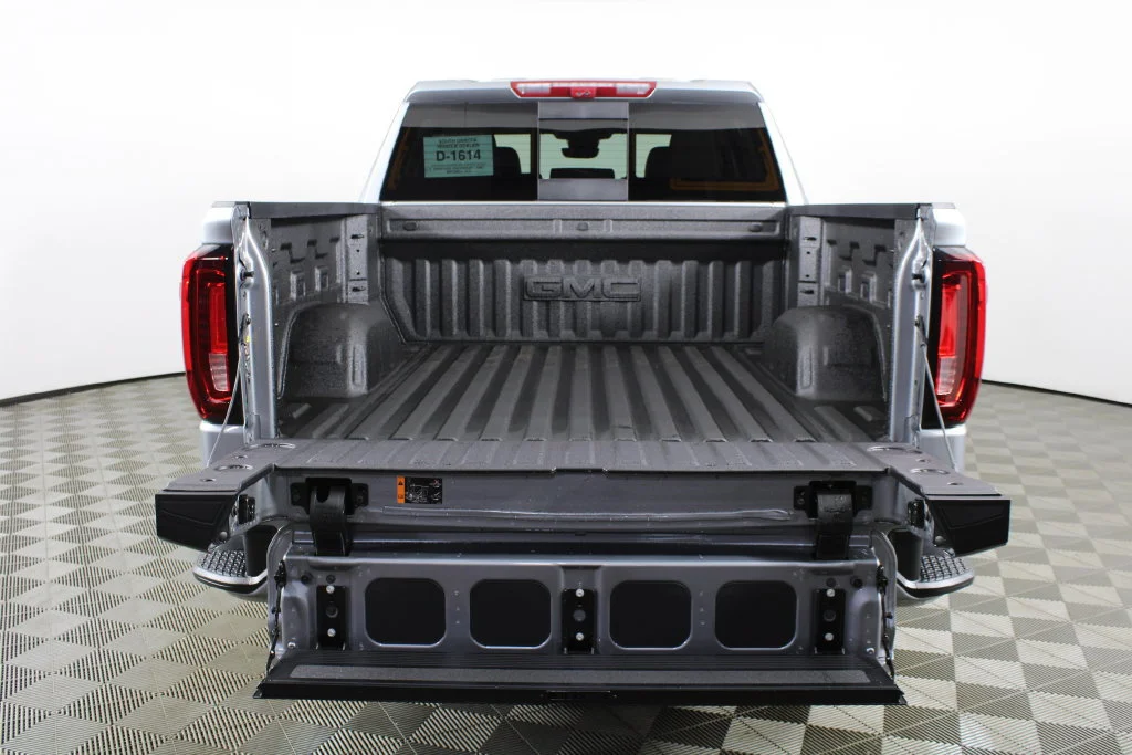 2026 GMC Sierra 1500 Denali - Photo 7