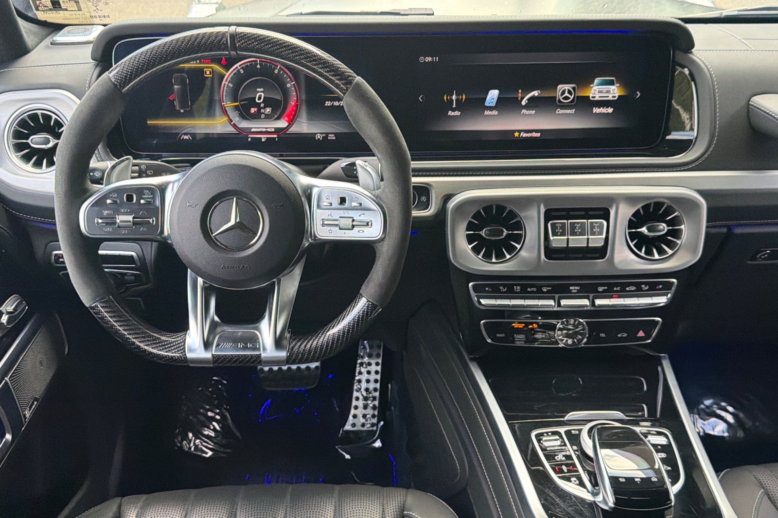 Used 2021 Gray Mercedes-Benz G 63 AMG® image 27