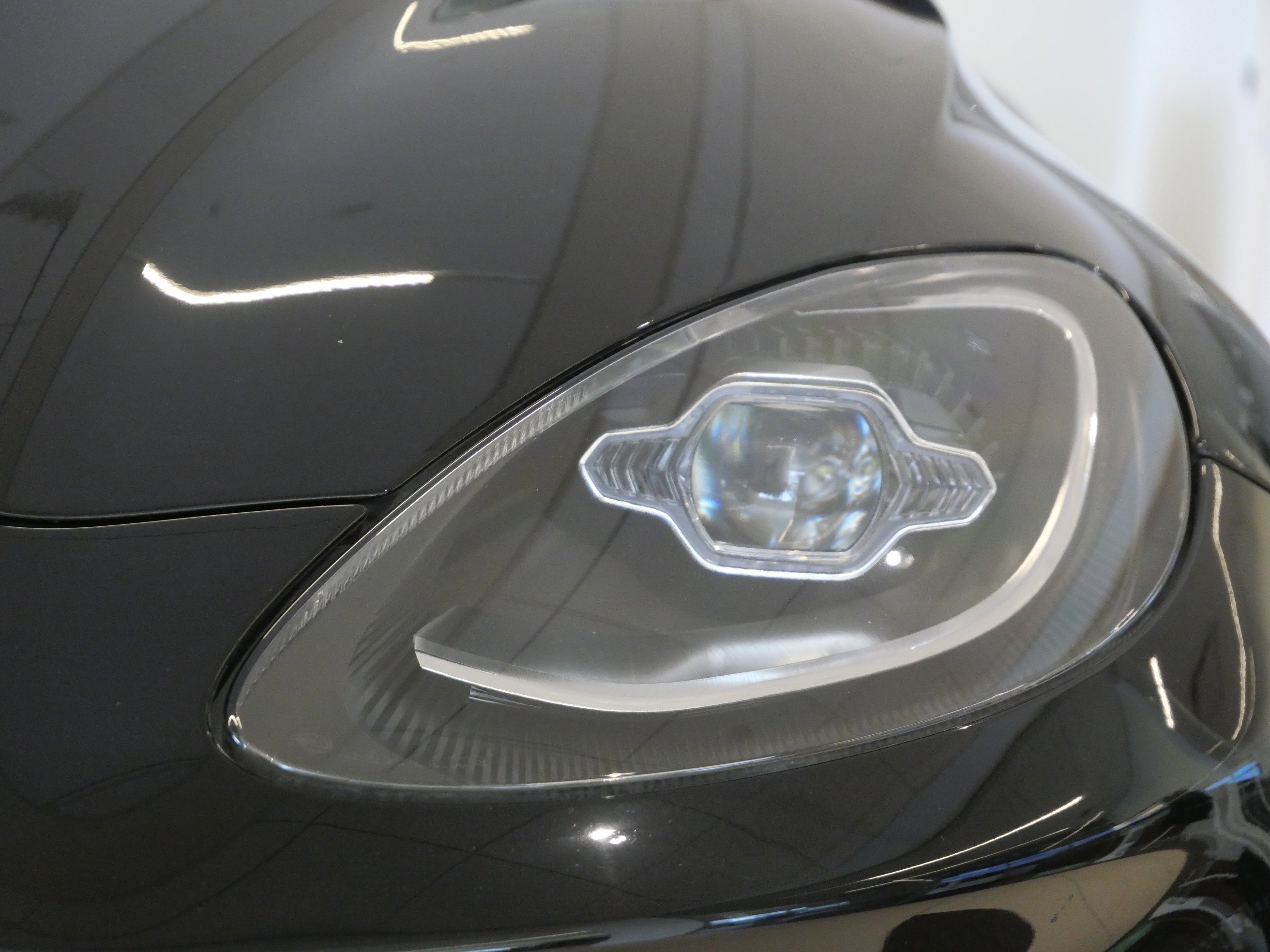 Used 2023 Blue Aston Martin AWD image 7