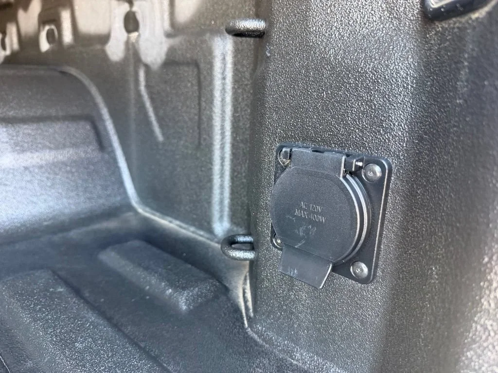 2020 Chevrolet Silverado 1500 High Country - Photo 11