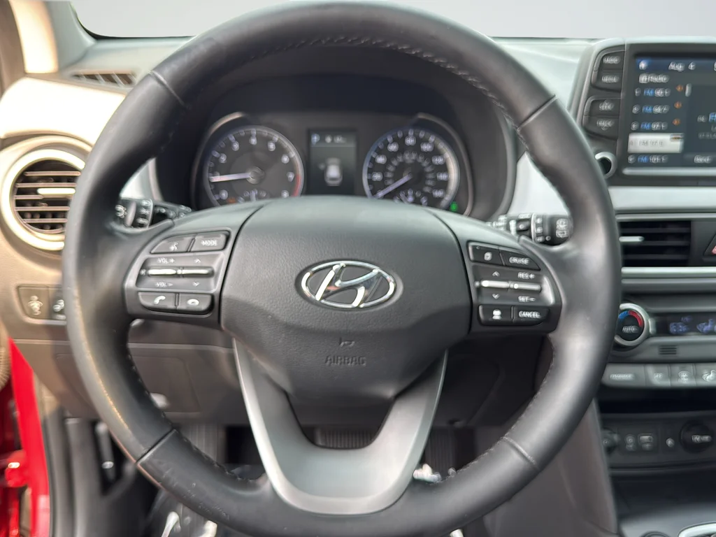 Used 2020 Red Hyundai Ultimate image 35
