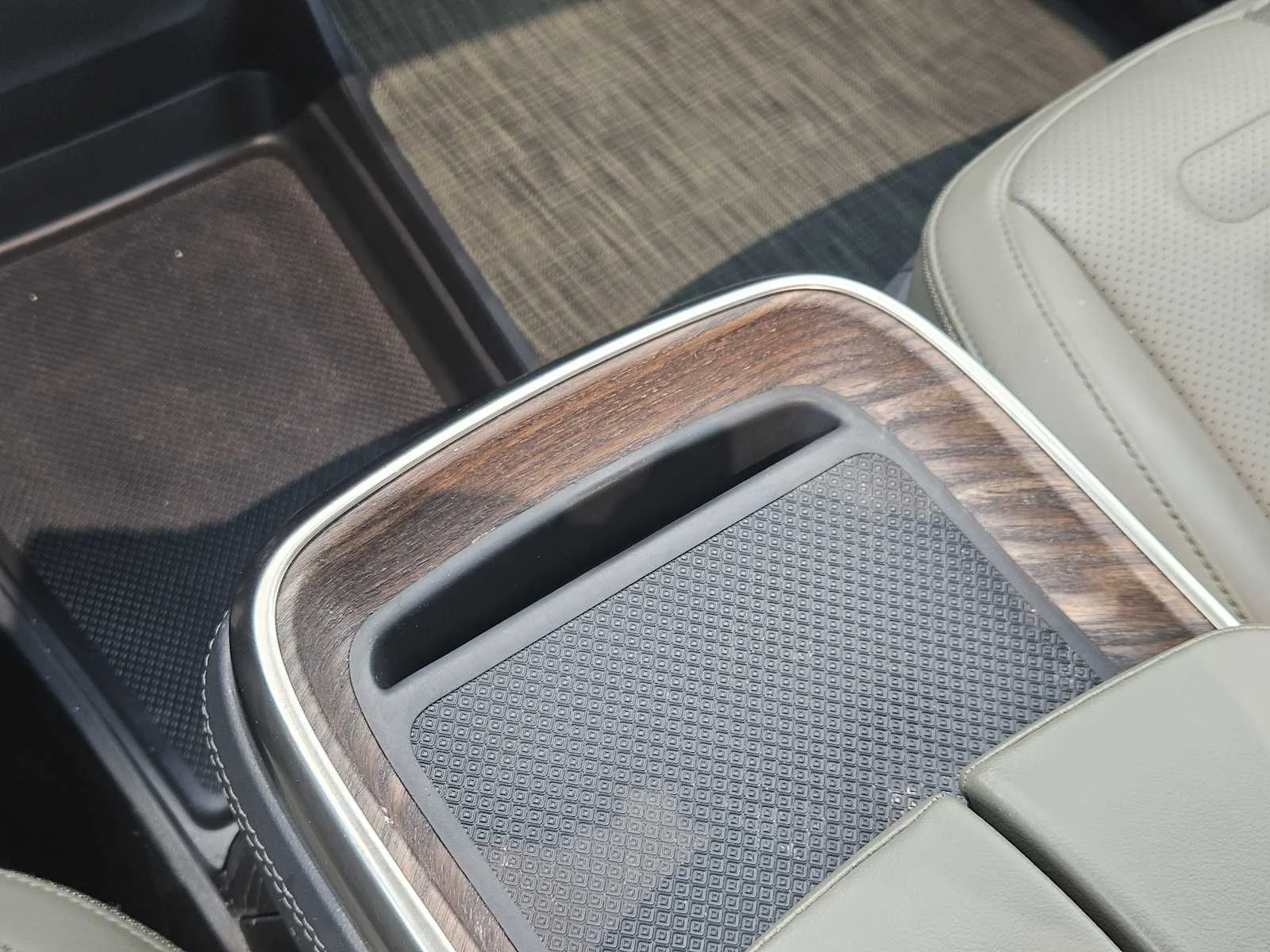Used 2023 Forest Green Rivian Adventure image 19
