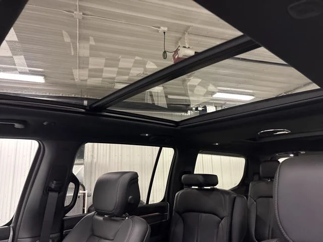 New 2026 High Gloss Black Exterior Paint Jeep Limited Altitude image 34