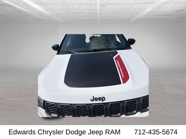 New 2026 Bright White Clear-Coat Exterior Paint Jeep Trailhawk image 16