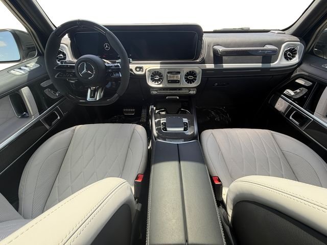 Used 2025  Mercedes-Benz G 63 AMG® image 12