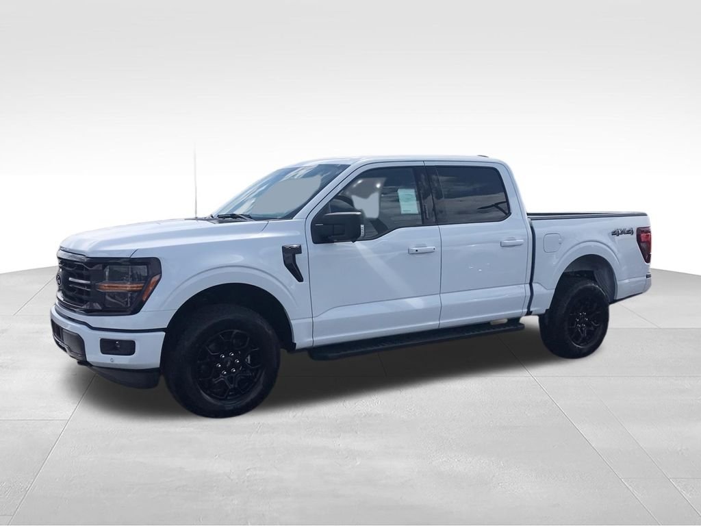 New 2026 White Ford XLT image 4