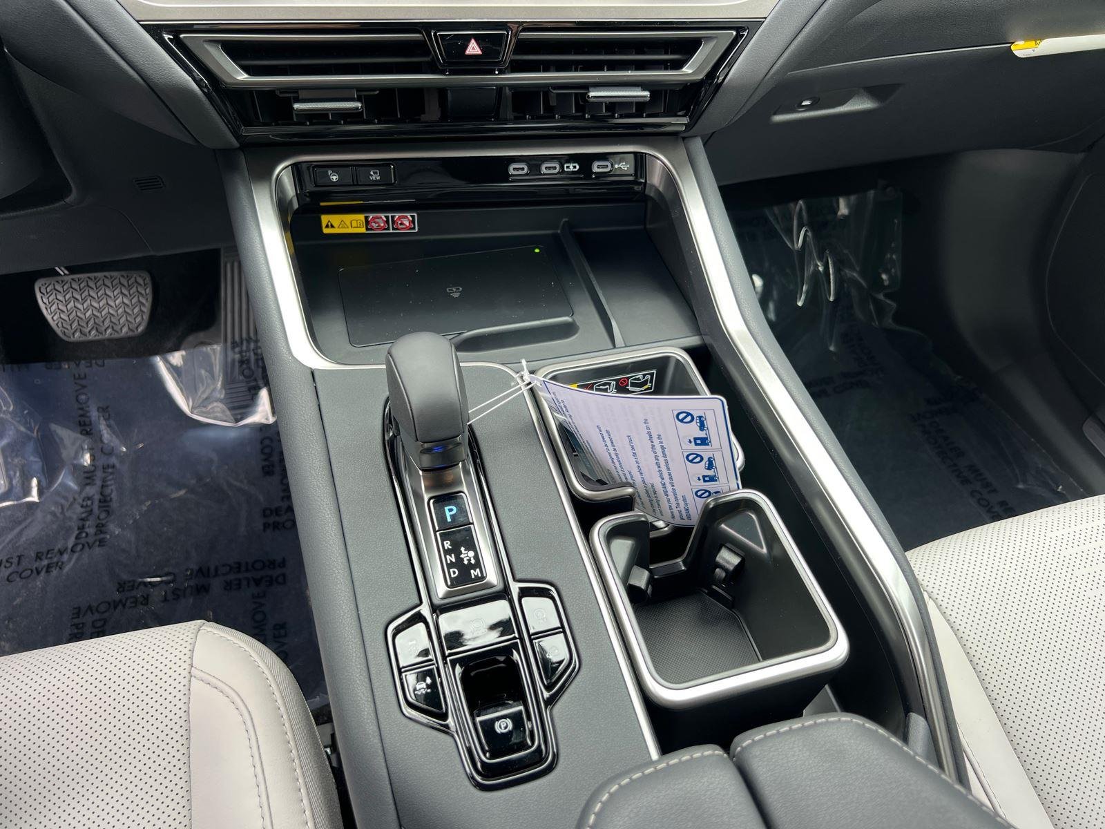 New 2026 Wind Chill Pearl Lexus PREMIUM AWD image 24