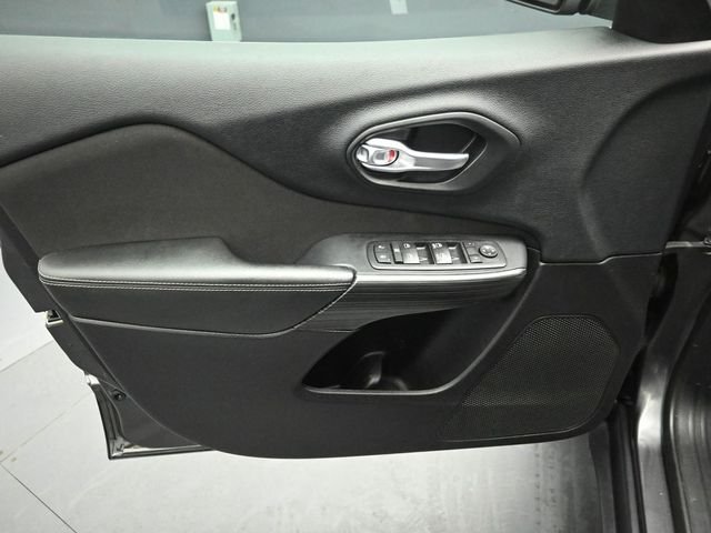 2016 JEEP CHEROKEE - Image 20