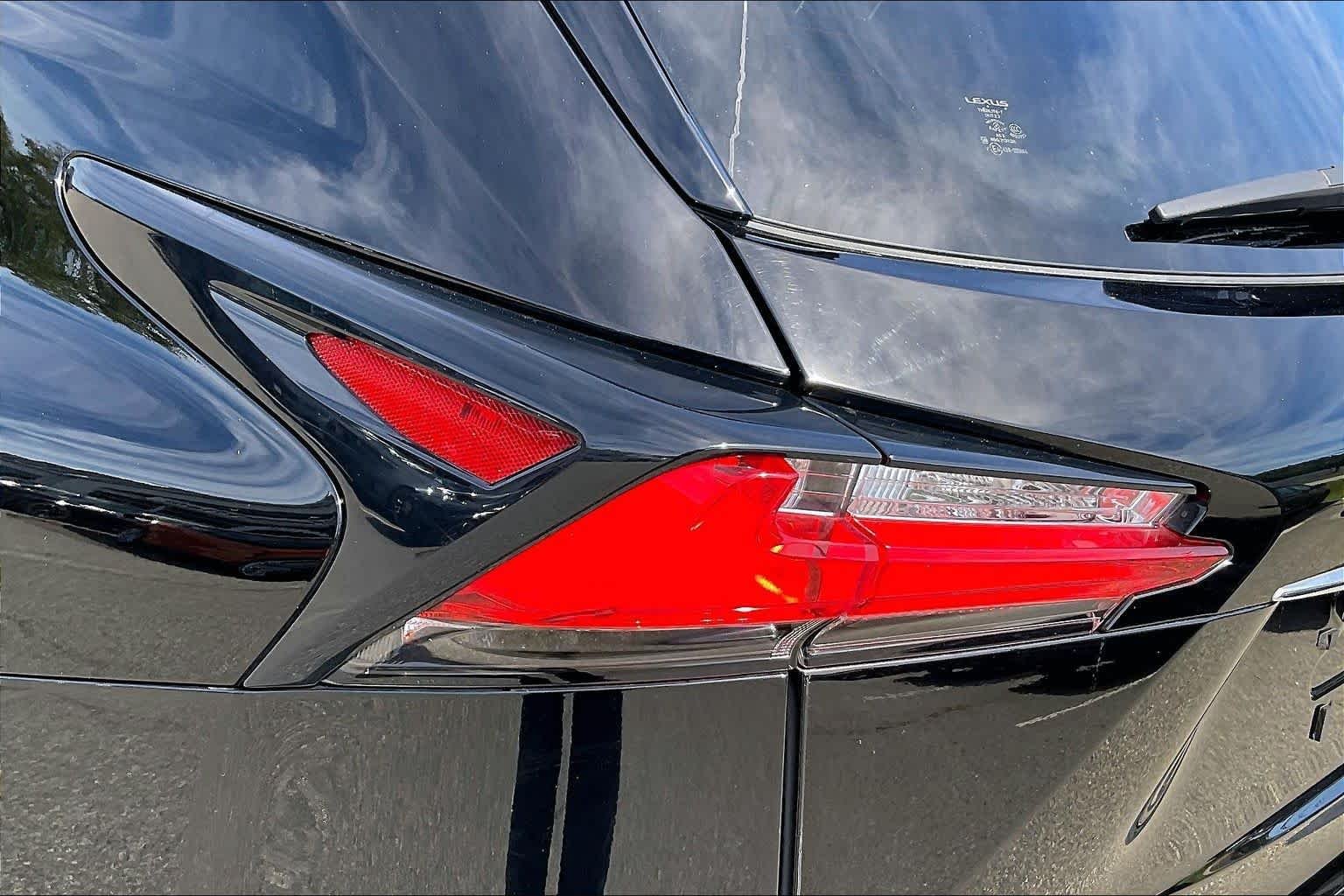 Used 2017 Obsidian Lexus  image 27
