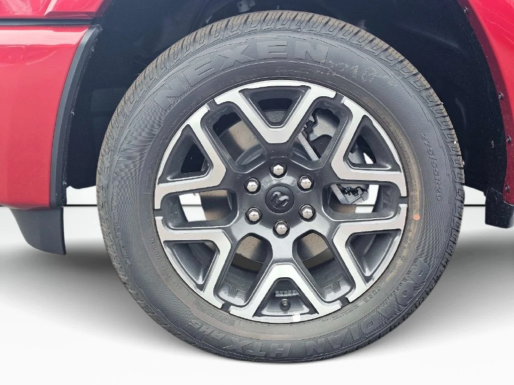 New 2027 Molten Red Pearl-Coat Exterior Paint RAM Laramie image 6