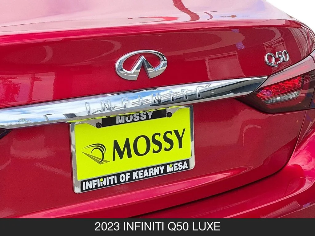 Used 2023 Red INFINITI LUXE image 26