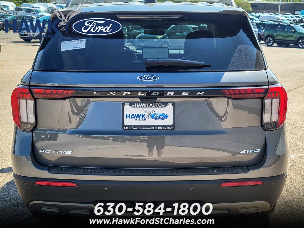 New 2026 Carbonized Gray Metallic Ford Active image 5