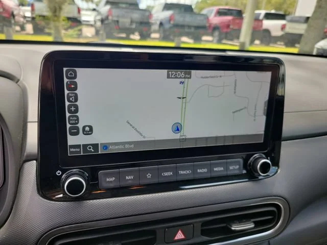2022 Hyundai Kona Limited - Photo 32