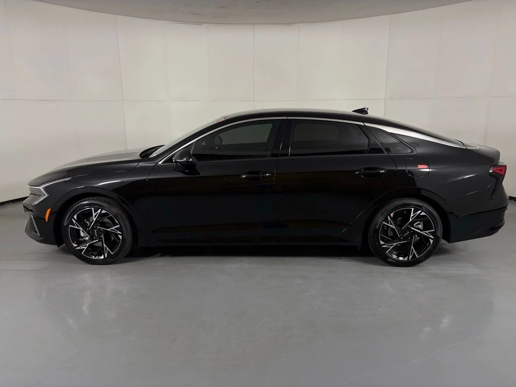 New 2026 Black Kia GT-Line image 5