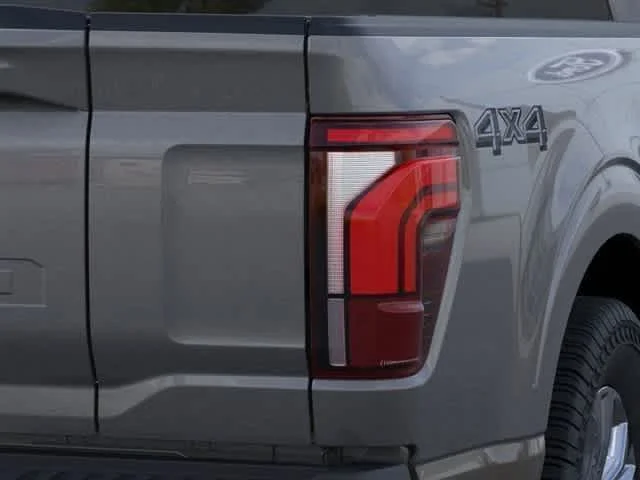 New 2026 Carbonized Gray/Marsh Gray Ford King Ranch image 21