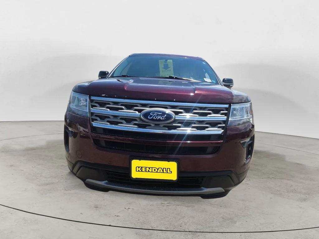 Used 2018 Red Ford XLT image 2